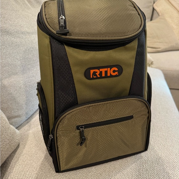 RTIC Cooler Backpack - Picture 4 of 9